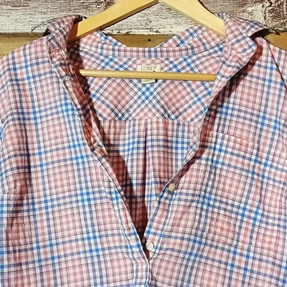 J. Crew Cotton cowgirl gingham pullover v-neck partial button up long sleeve - Picture 3 of 9
